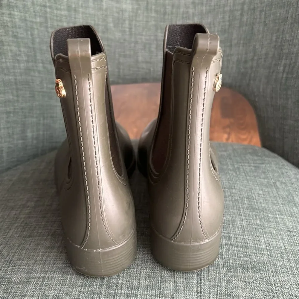 Lemon Jelly Women Army Green Olive slip on short rubber rain boots size 9/40 EUC